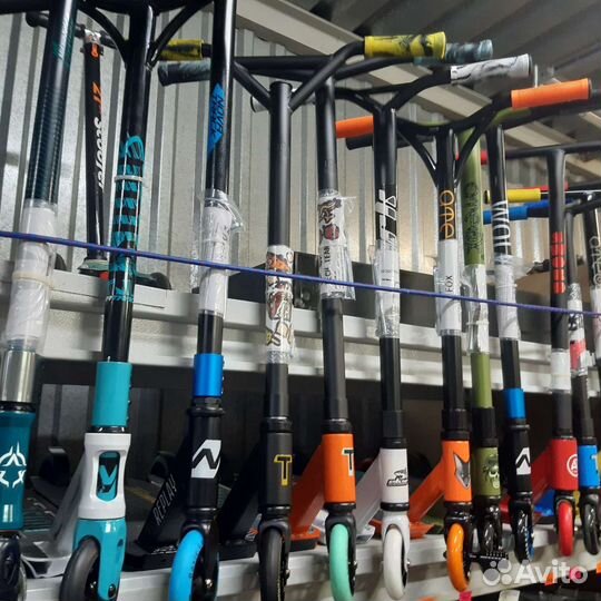 Трюковой самокат