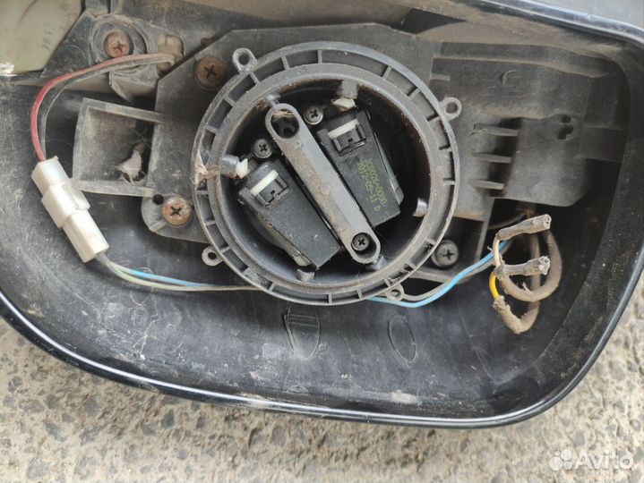 Суппорт передний правый Geely Emgrand EC7