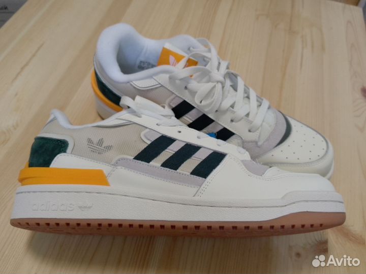 Кроссовки Adidas forum low, размеры 42 и 43