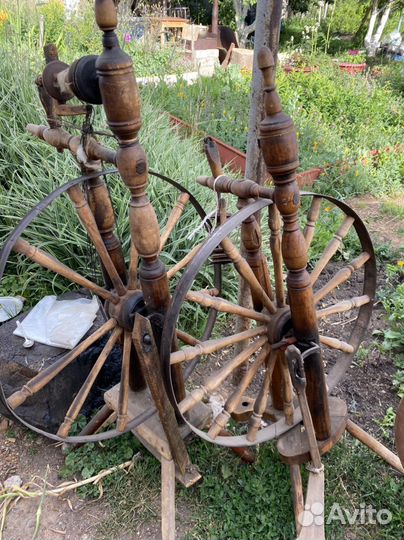 Прялка деревянная старинная