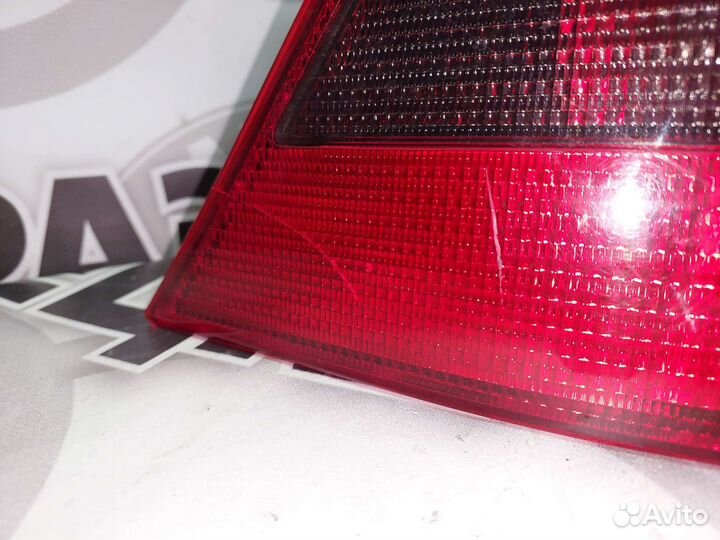 Фонарь задний левый Volkswagen Golf 4