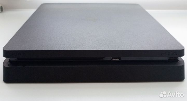 Sony PS4 slim 1tb