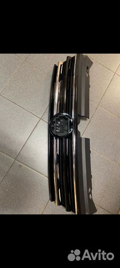 Решетка радиатора volkswagen tiguan