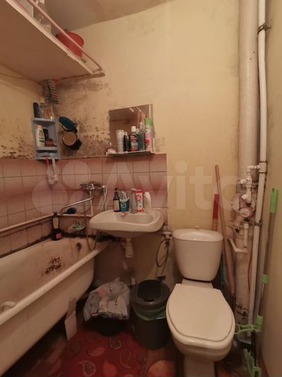 Комната 25,3 м² в 3-к., 5/9 эт.