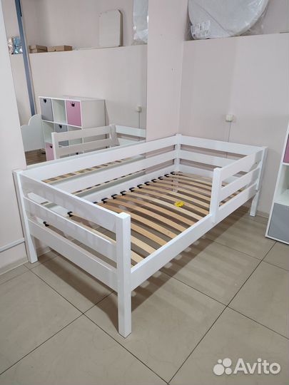Детская кровать с бортом от 3 лет