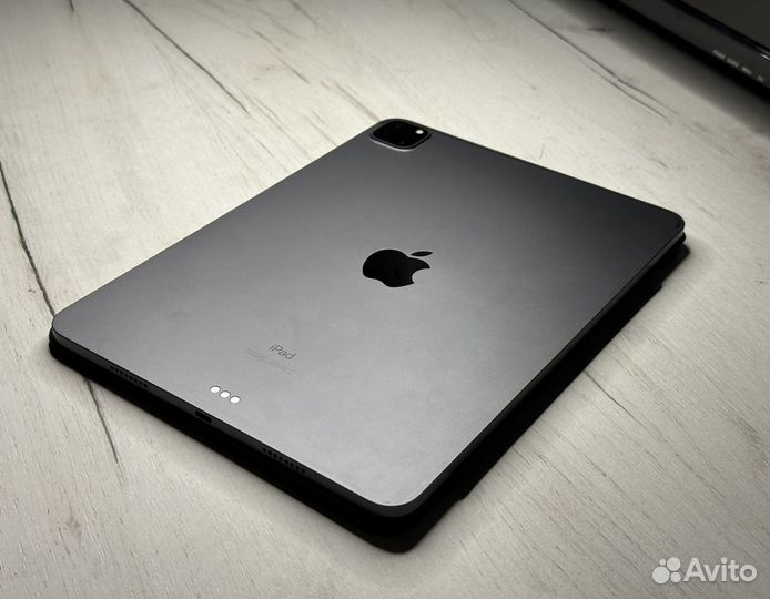 iPad pro 11 2021 m1 128gb идеальный