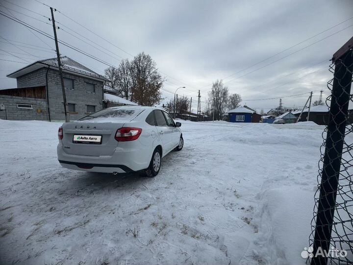 LADA Granta 1.6 МТ, 2023, 33 000 км