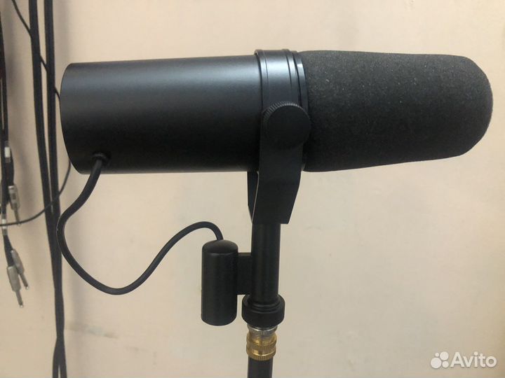 Микрофон shure SM7B