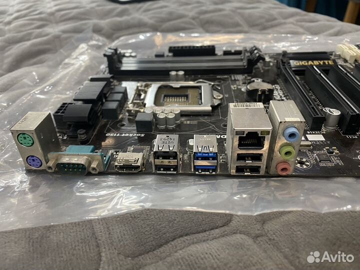 Материнская плата 1150