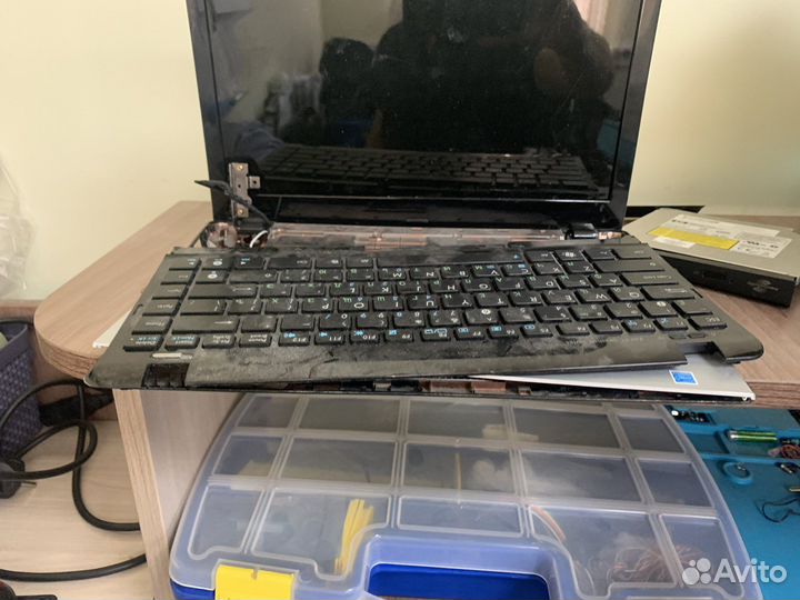 Ноутбук Asus Eee PC 1215P