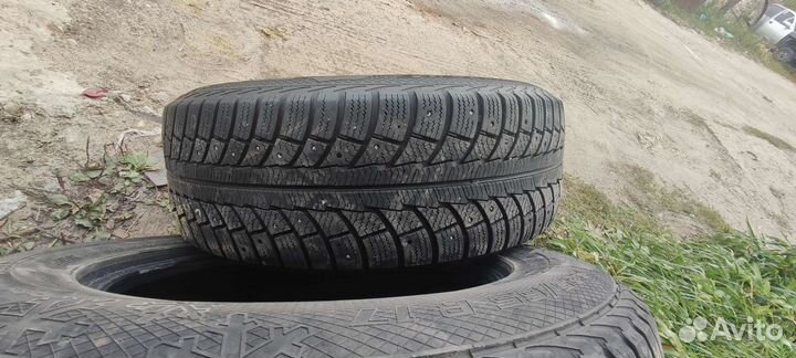 Gislaved Nord Frost 5 235/65 R17