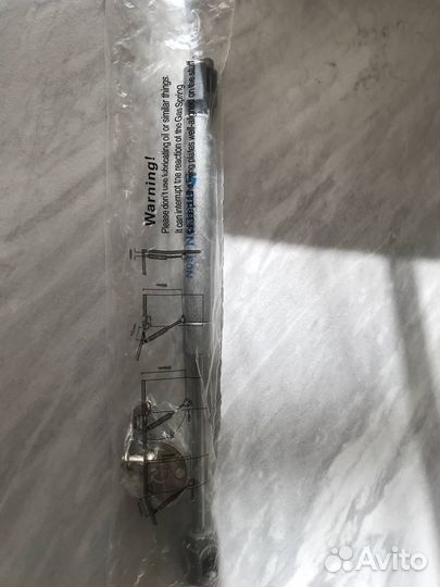 Мебельная фурнитура (ручки, петли, направляющие)