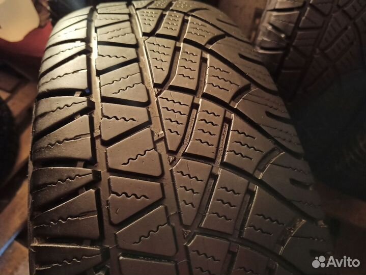 Michelin Latitude Cross 245/70 R16