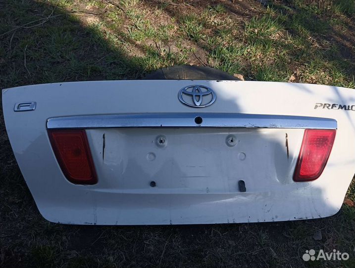 Крышка багажника Тойота примио