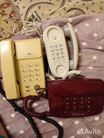 Кнопочный телефон