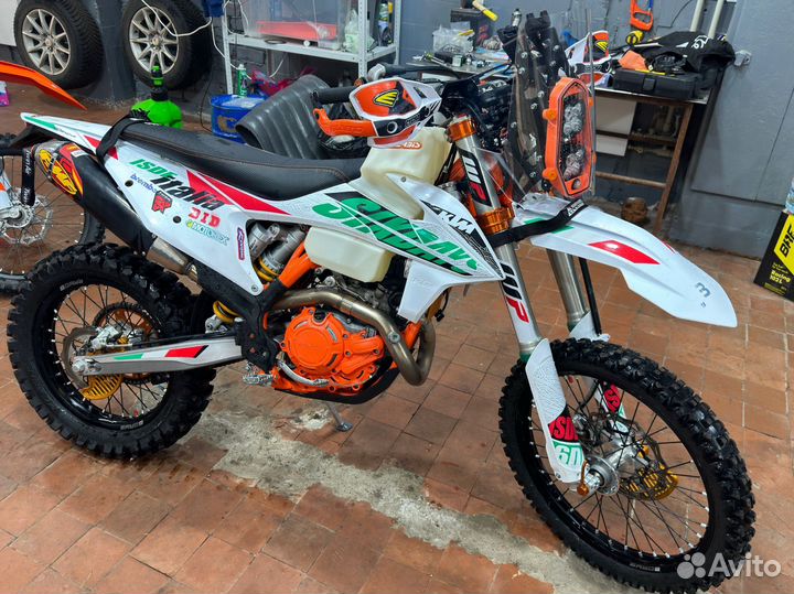 KTM 450 EXC-F Six Days 2021 (61мч)