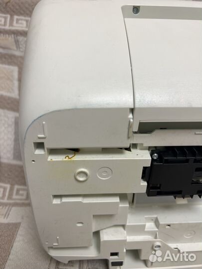 Принтер/сканнер HP DeskJet 2130