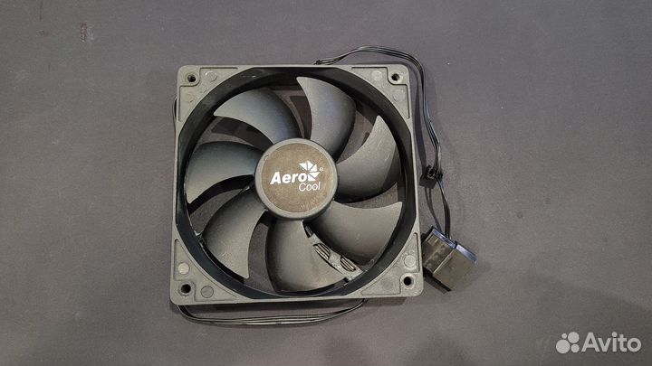 Вентилятор Aerocool 120мм