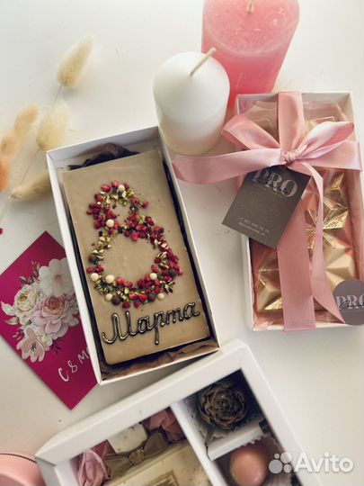 Конфеты ручной работы, клубника в шоколаде