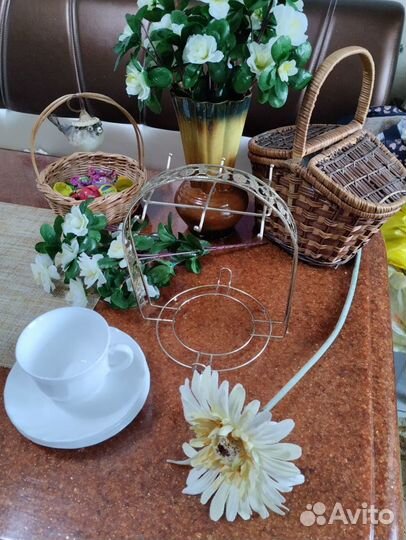 Подставка под чайные или кофейные наборы, золотист