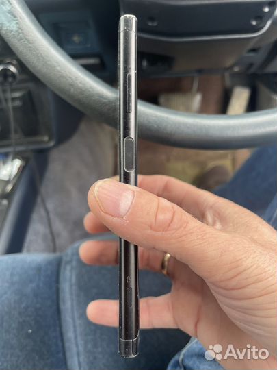 Телефон Sony xperia