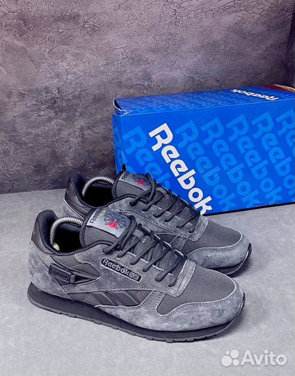 Кроссовки Reebok спортивные