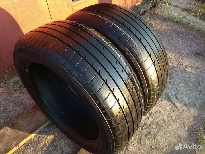 Yokohama dB Decibel E70N 215/55 R17 94V