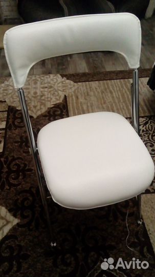 Перетяжка мягкой мебели легких конструкций