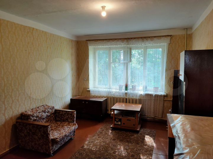 2-к. квартира, 40 м², 2/2 эт.
