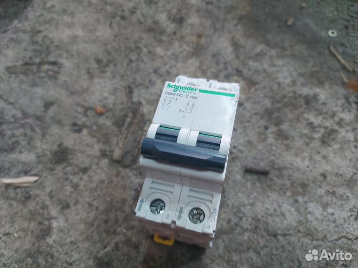 Schneider C60H-DC C16A