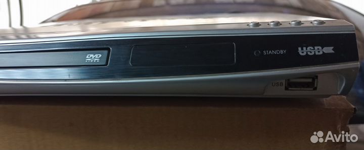 DVD плейер Supra