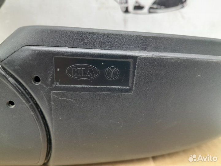 Зеркало правое Kia Sorento 2 XM