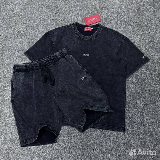 Костюм шорты и футболка boss