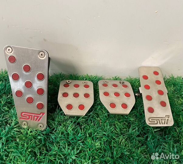 Накладки sti на механические Педали Subaru