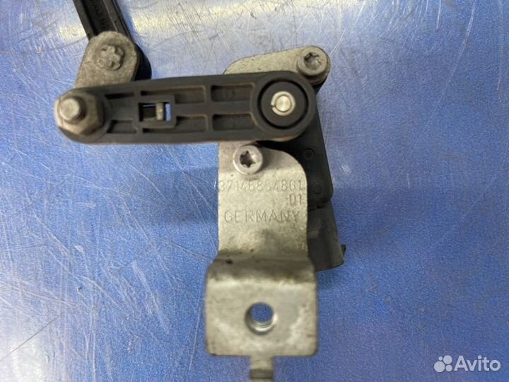 Датчик высоты дорожного просвета передний левый