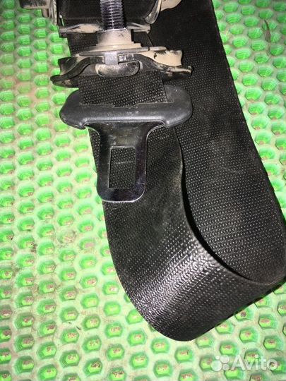 Ремень безопасности задний левый Opel Astra H