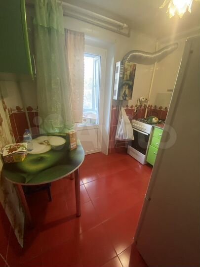 2-к. квартира, 42 м², 1/3 эт.