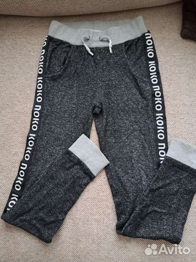 Спортивный костюм на мальчика 140