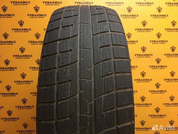 Yokohama Ice Guard IG30 215/65 R16 98Q