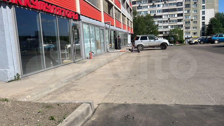 Помещение 640 м²