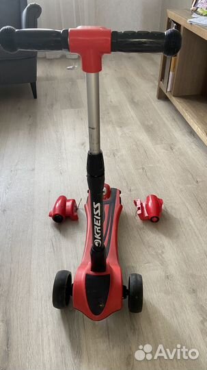 Самокат 3 колесный с паровыми турбинами