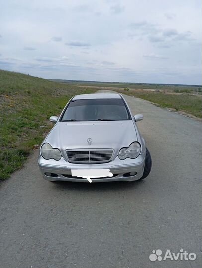 Mercedes-Benz C-класс 2.0 МТ, 2001, 358 000 км