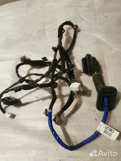 Проводка дверей Kia Sportage 3, SL