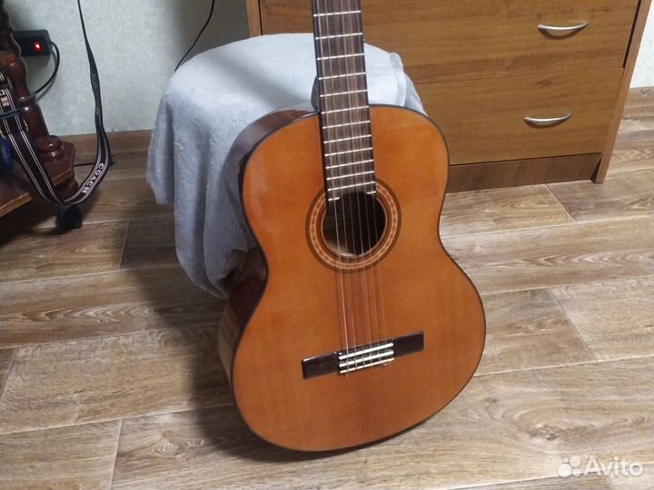 Гитара классическая 6 струнная