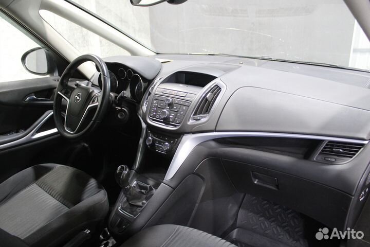 Opel Zafira 1.8 МТ, 2013, 135 689 км