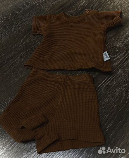 Комплект: футболка и шорты для малыша