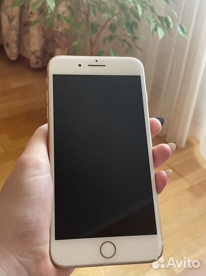 Телефон iPhone 8 plus 64gb