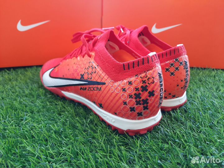 Футбольные бутсы сороконожки MDS Red