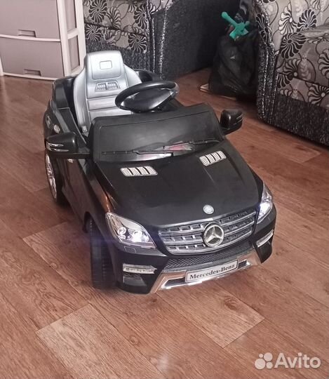 Электромобиль детский