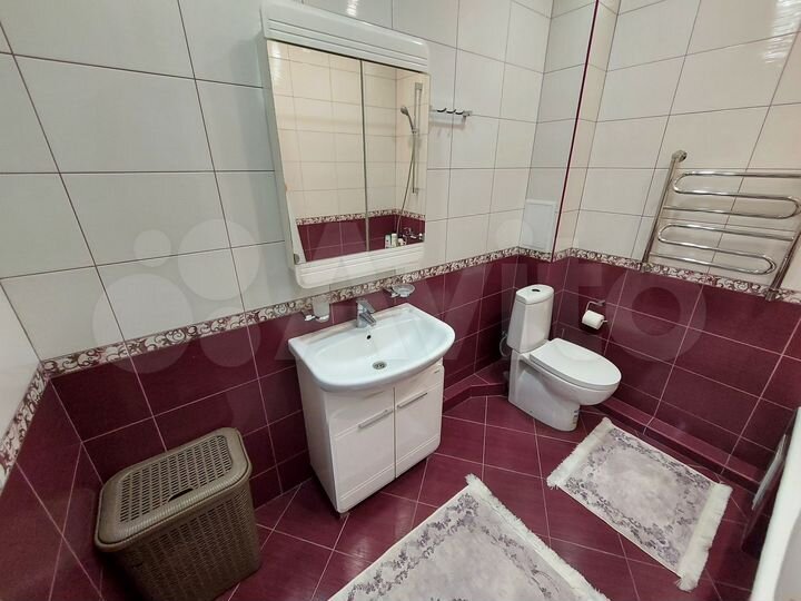 2-к. квартира, 60 м², 11/16 эт.